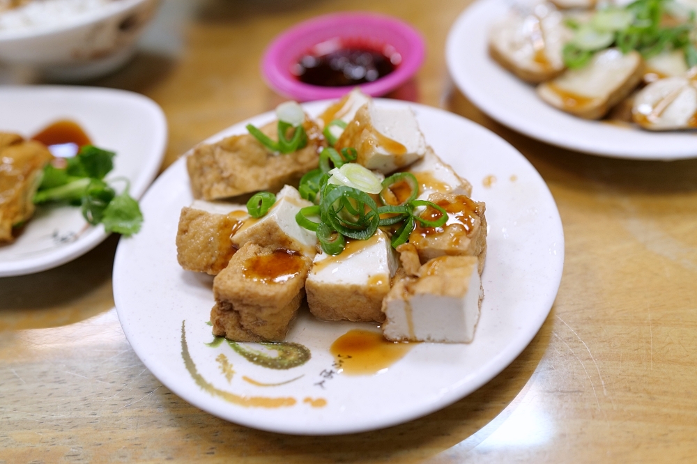 【宜蘭美食推薦】頭城麻醬麵蛤蠣湯宜蘭分店，麻醬控天堂，隱藏版沙茶麵也太猛！ @捲捲頭 ♡ 品味生活