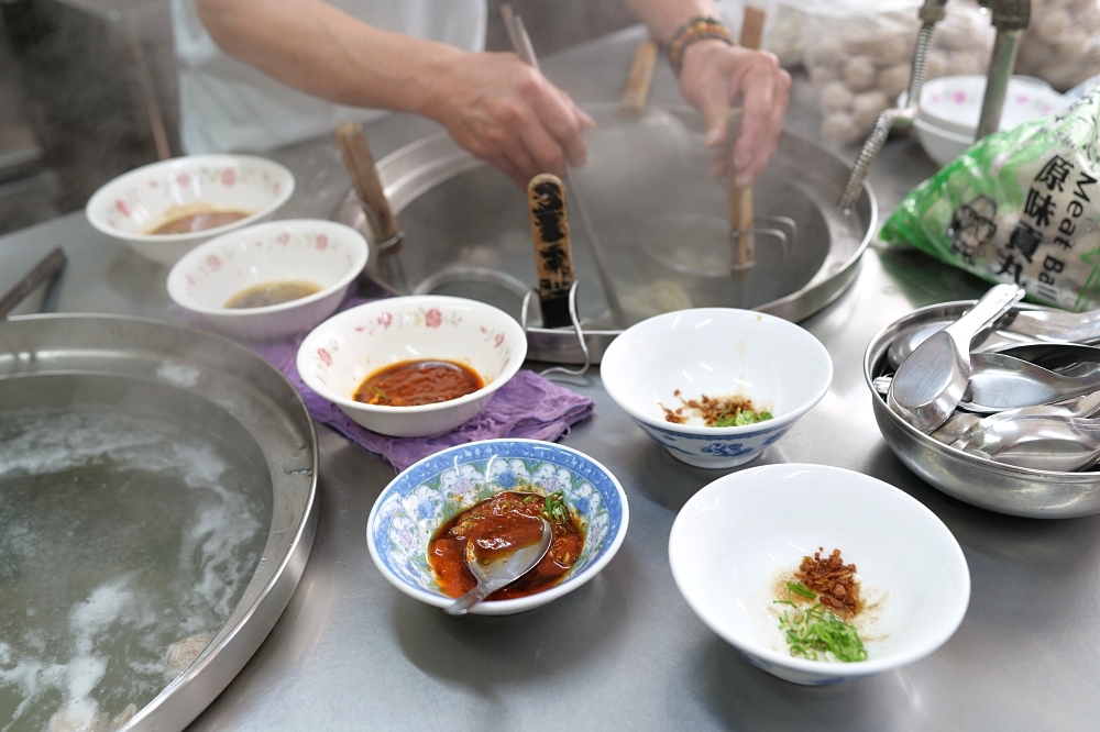 【羅東炸醬麵推薦】炸醬麵香辣夠味超涮嘴，在地吃貨大推蘭陽香辣麵 @捲捲頭 ♡ 品味生活