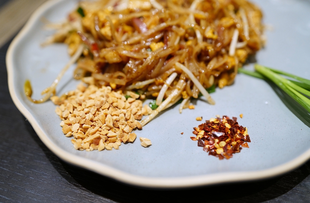 【台北信義A8美食推薦】帕泰家 Baan Phadthai,一個人也能爽吃的米其林泰式料理！ @捲捲頭 ♡ 品味生活