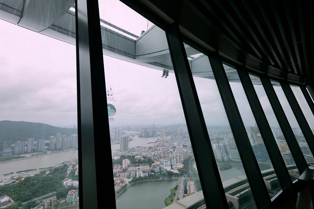 【澳門下午茶推薦】澳門塔360°旋轉餐廳：邊賞景邊吃甜點的夢幻體驗！ @捲捲頭 ♡ 品味生活