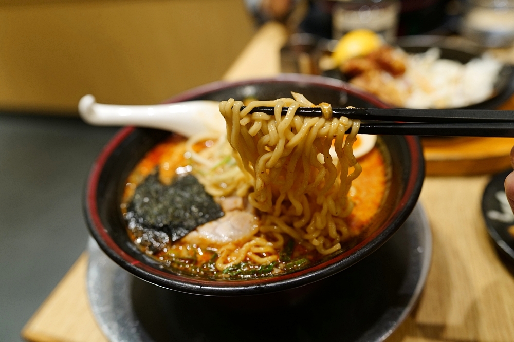 【台北信義A8美食推薦】屯京拉麵好吃嗎？完整評價 @捲捲頭 ♡ 品味生活