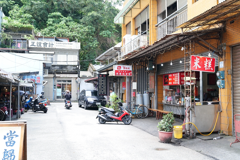 【南方澳美食推薦】蘇澳港廟口廖榮川米糕，一碗米糕配魚丸湯太誘人 @捲捲頭 ♡ 品味生活