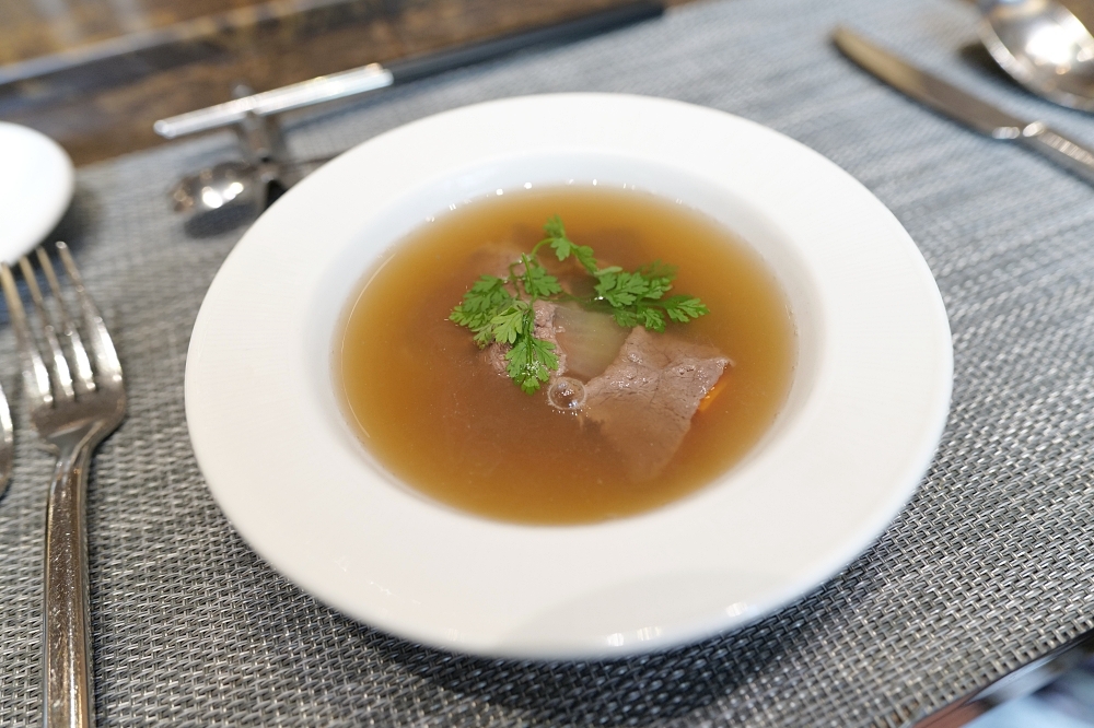 南京復興慶生首選【明水然鐵板燒慶城店】龍蝦、干貝、Prime 牛小排一次全包！這間鐵板燒也太狂了吧？ @捲捲頭 ♡ 品味生活