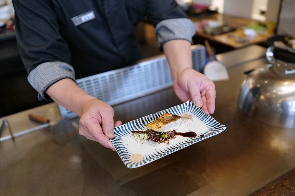 南京復興慶生首選【明水然鐵板燒慶城店】龍蝦、干貝、Prime 牛小排一次全包！這間鐵板燒也太狂了吧？ @捲捲頭 ♡ 品味生活