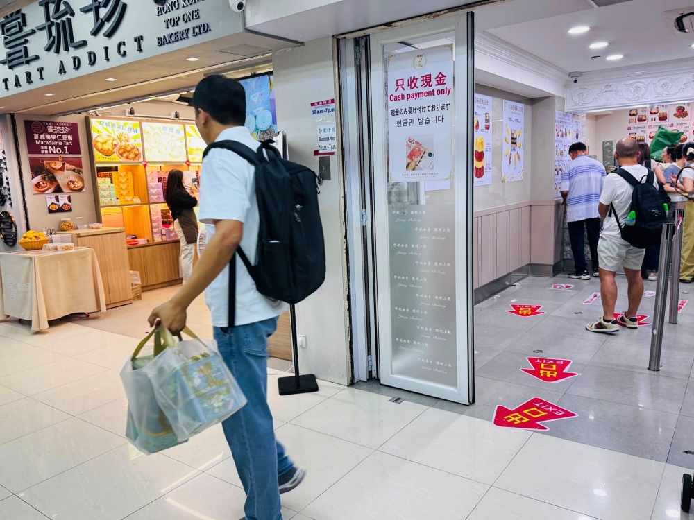 2025【香港三天二夜】推薦路線，香港三日遊自由行這樣安排! @捲捲頭 ♡ 品味生活