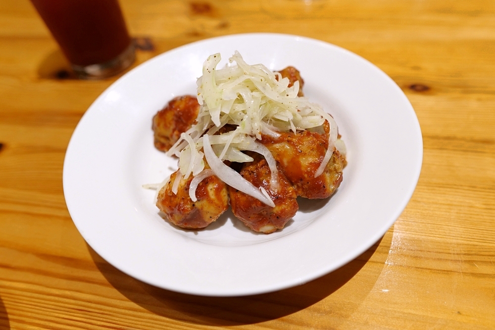 【TAVOLA Pizzeria】宜蘭17年義式老店，用料實在超滿足 @捲捲頭 ♡ 品味生活