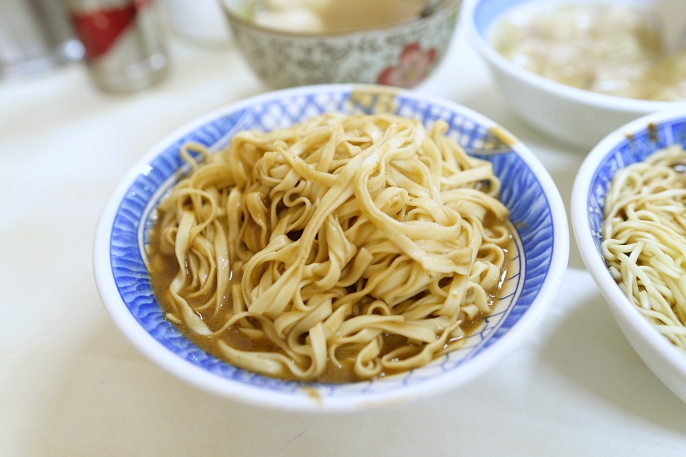 【復興路炸醬麵】宜蘭人氣小吃,甜鹹醬香＋大份量乾麵推薦 @捲捲頭 ♡ 品味生活