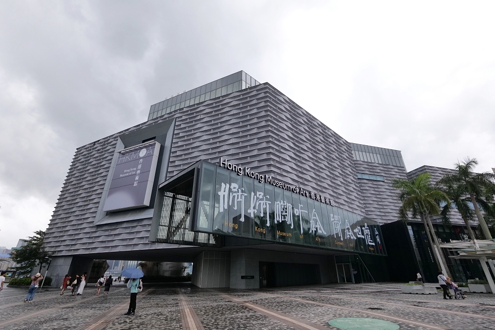 【香港藝術館】尖沙咀免費景點推薦！超療癒維港海景＋冷氣吹到飽 @捲捲頭 ♡ 品味生活