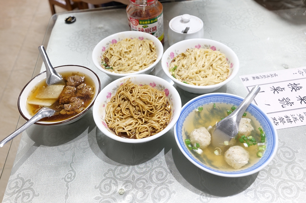 【羅東美食】文昌炸醬麵人氣再起！聖母醫院旁老店搬家 @捲捲頭 ♡ 品味生活