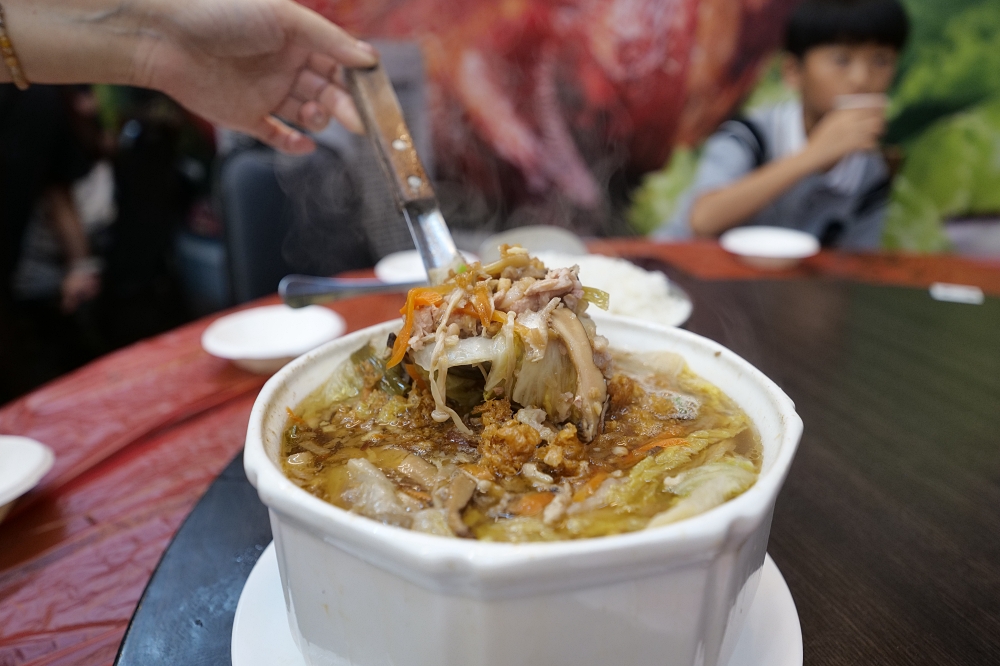 百匯窯烤雞｜宜蘭烤雞推薦，十大好食餐廳連霸 @捲捲頭 ♡ 品味生活