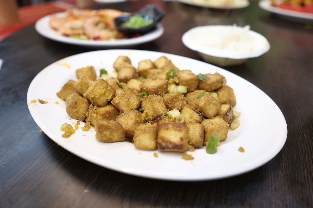 百匯窯烤雞｜宜蘭烤雞推薦，十大好食餐廳連霸 @捲捲頭 ♡ 品味生活