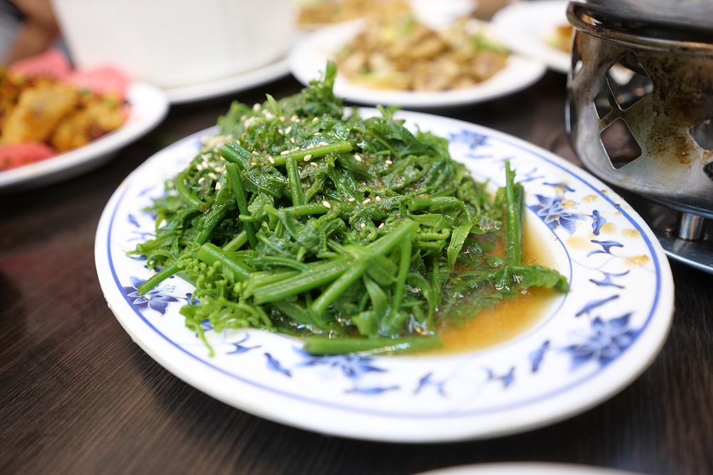 百匯窯烤雞｜宜蘭烤雞推薦，十大好食餐廳連霸 @捲捲頭 ♡ 品味生活