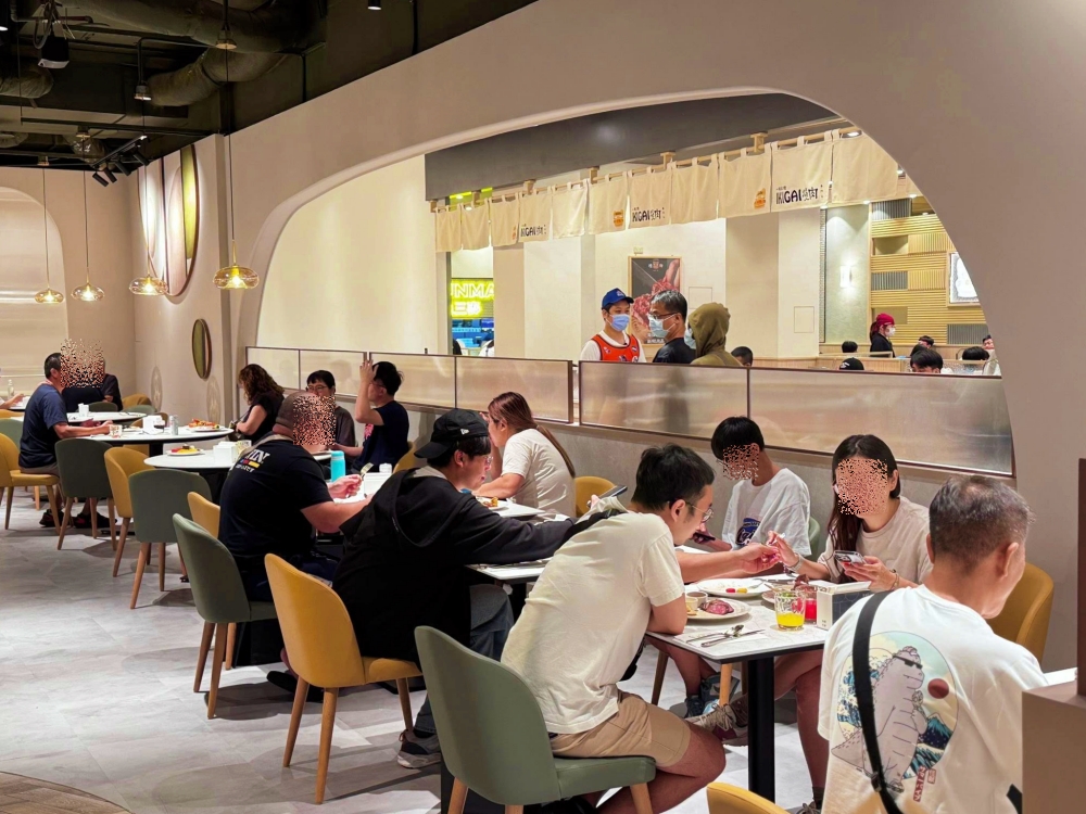 台南吃到飽推薦｜朵頤牛排新光三越小北門店,海陸排餐＋90道自助吧 @捲捲頭 ♡ 品味生活