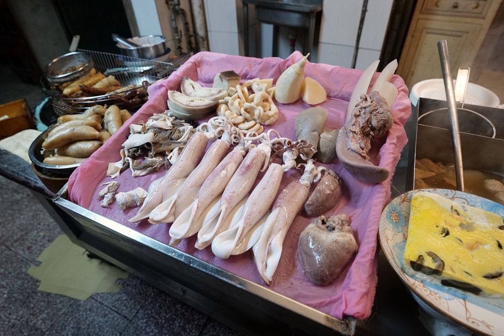 溪仔香腸熟肉｜藥王廟附近隱藏版台南美食 @捲捲頭 ♡ 品味生活
