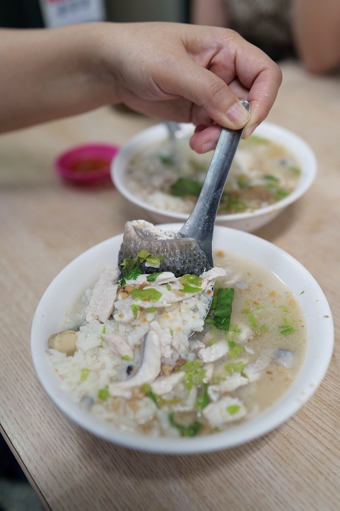 【台南美食】阿星鹹粥,必比登推薦在地人都愛的虱目魚粥 @捲捲頭 ♡ 品味生活