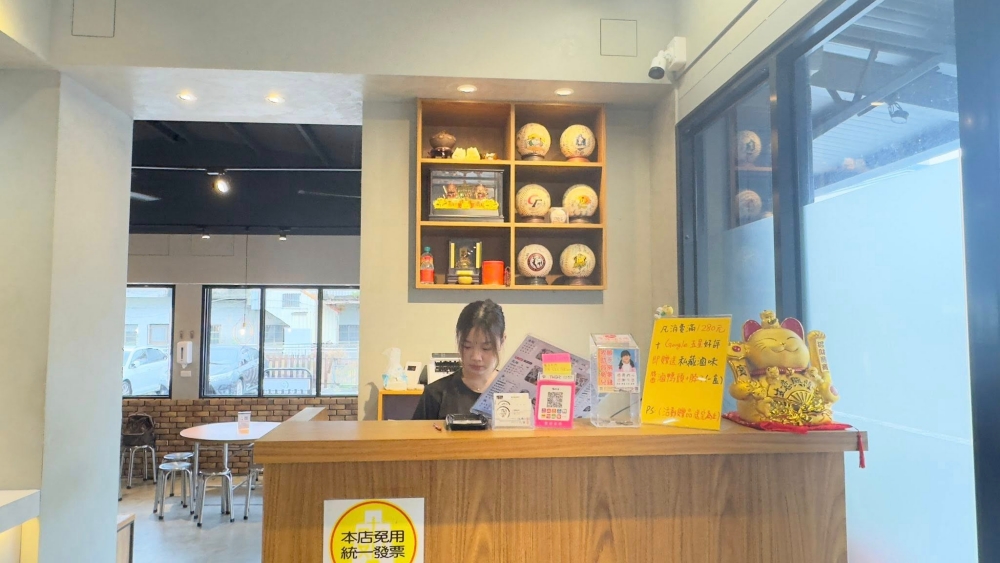 鴨肉送｜冬山老字號鴨肉名店，煙燻香氣讓人回味 @捲捲頭 ♡ 品味生活