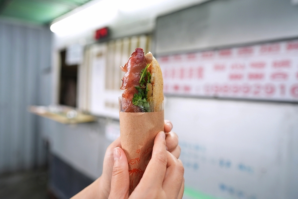 【吳記烤臘肉香腸】國道旁神級香腸裝甲車！最新點餐、菜單、預訂全攻略吳記烤臘肉香腸 @捲捲頭 ♡ 品味生活