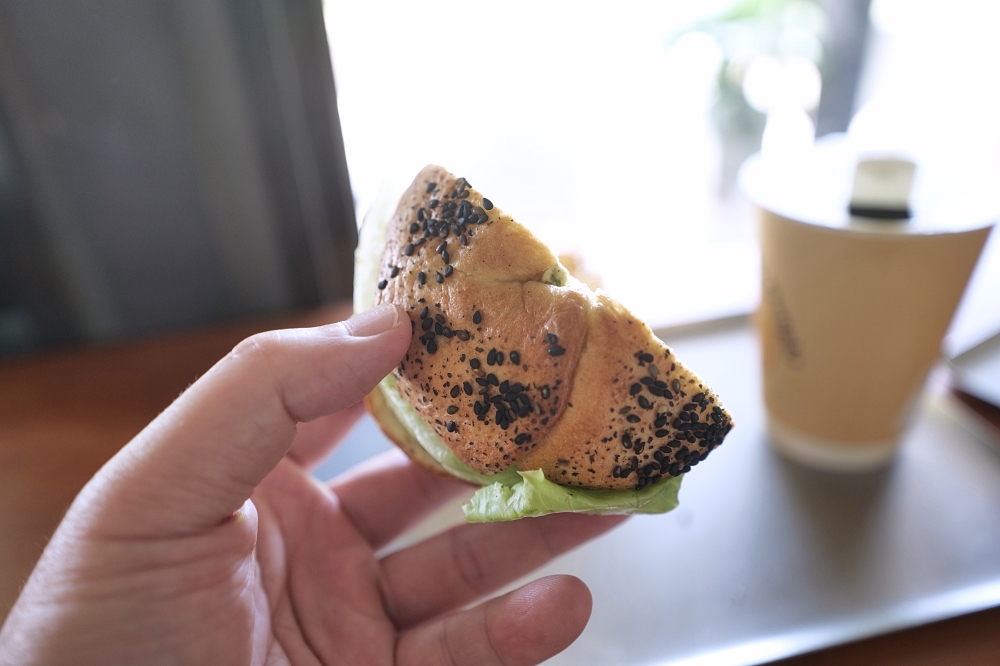 【What’s Up Dough? 花莎豆米貝果】宜蘭員山人氣新店!工業風貝果店推薦 @捲捲頭 ♡ 品味生活 【What’s Up Dough? 花莎豆米貝果】宜蘭員山人氣新店!工業風貝果店推薦 @捲捲頭 ♡ 品味生活