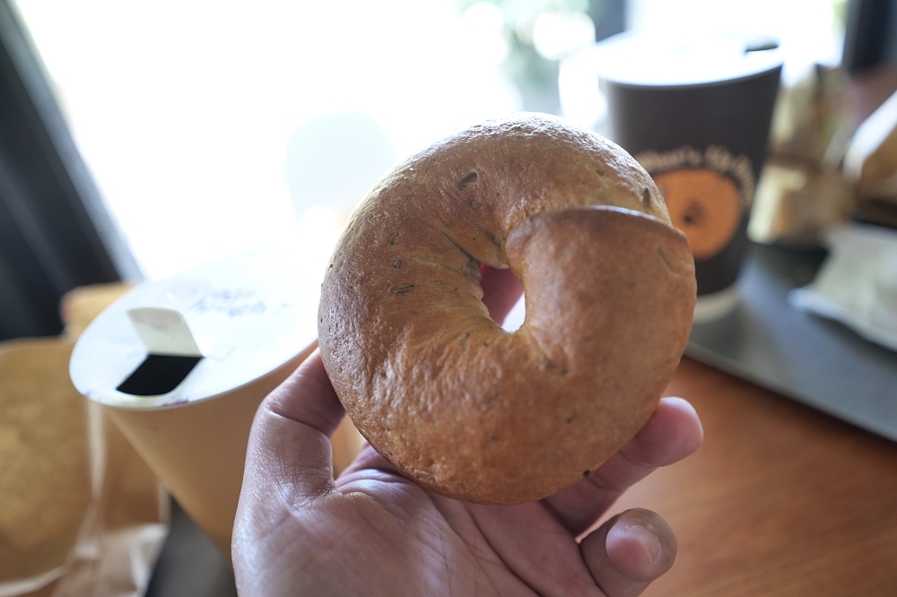 【What’s Up Dough? 花莎豆米貝果】宜蘭員山人氣新店!工業風貝果店推薦 @捲捲頭 ♡ 品味生活 【What’s Up Dough? 花莎豆米貝果】宜蘭員山人氣新店!工業風貝果店推薦 @捲捲頭 ♡ 品味生活