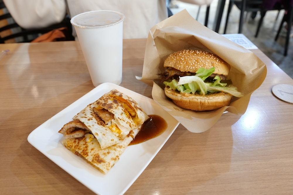 老食早餐｜羅東高中旁超酥脆「勁兇蛋餅」必點！ @捲捲頭 ♡ 品味生活