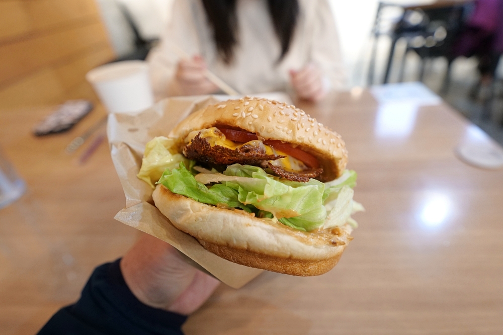 老食早餐｜羅東高中旁超酥脆「勁兇蛋餅」必點！ @捲捲頭 ♡ 品味生活