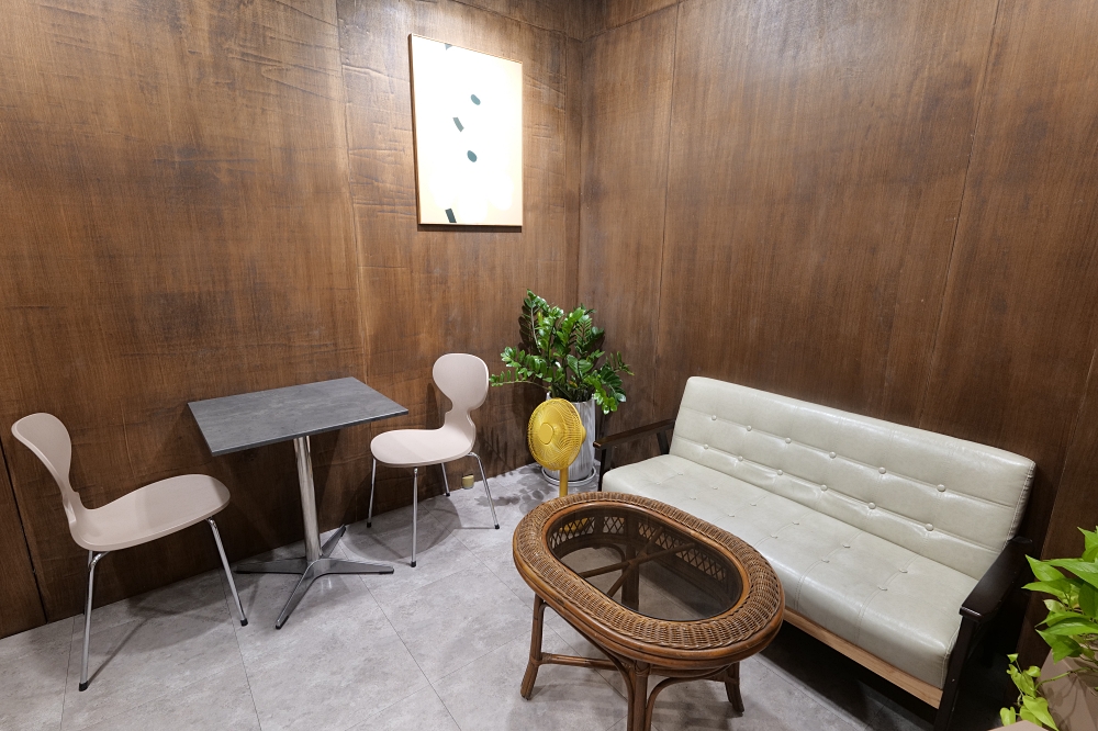 礁溪美食推薦｜MASLOW礁溪店：泡湯後最療癒的咖啡甜點時光 @捲捲頭 ♡ 品味生活