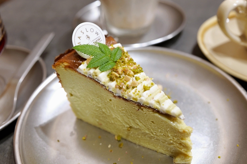 礁溪美食推薦｜MASLOW礁溪店：泡湯後最療癒的咖啡甜點時光 @捲捲頭 ♡ 品味生活