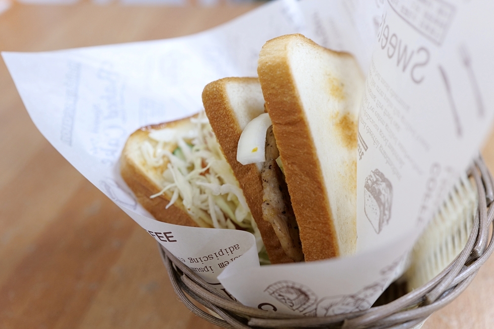 【宜蘭美食】福春堡超高 CP 早餐！漢堡大到無法一口咬 @捲捲頭 ♡ 品味生活