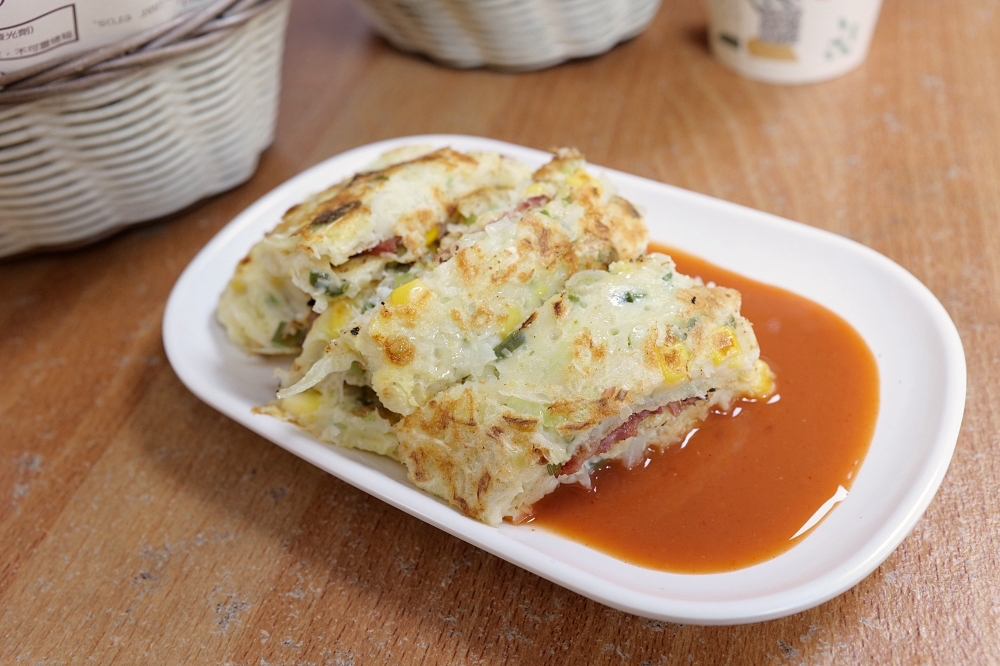 【宜蘭美食】福春堡超高 CP 早餐！漢堡大到無法一口咬 @捲捲頭 ♡ 品味生活