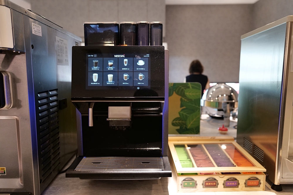 皇泰火鍋城｜火鍋吃到飽＋98 元烤串升級，超值度爆棚 @捲捲頭 ♡ 品味生活