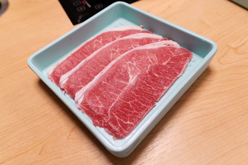 皇泰火鍋城｜火鍋吃到飽＋98 元烤串升級，超值度爆棚 @捲捲頭 ♡ 品味生活