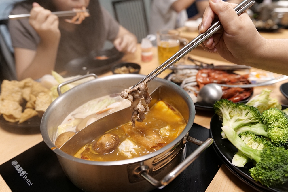 皇泰火鍋城｜火鍋吃到飽＋98 元烤串升級，超值度爆棚 @捲捲頭 ♡ 品味生活