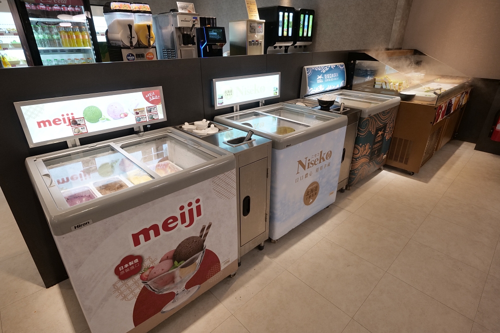 皇泰火鍋城｜火鍋吃到飽＋98 元烤串升級，超值度爆棚 @捲捲頭 ♡ 品味生活