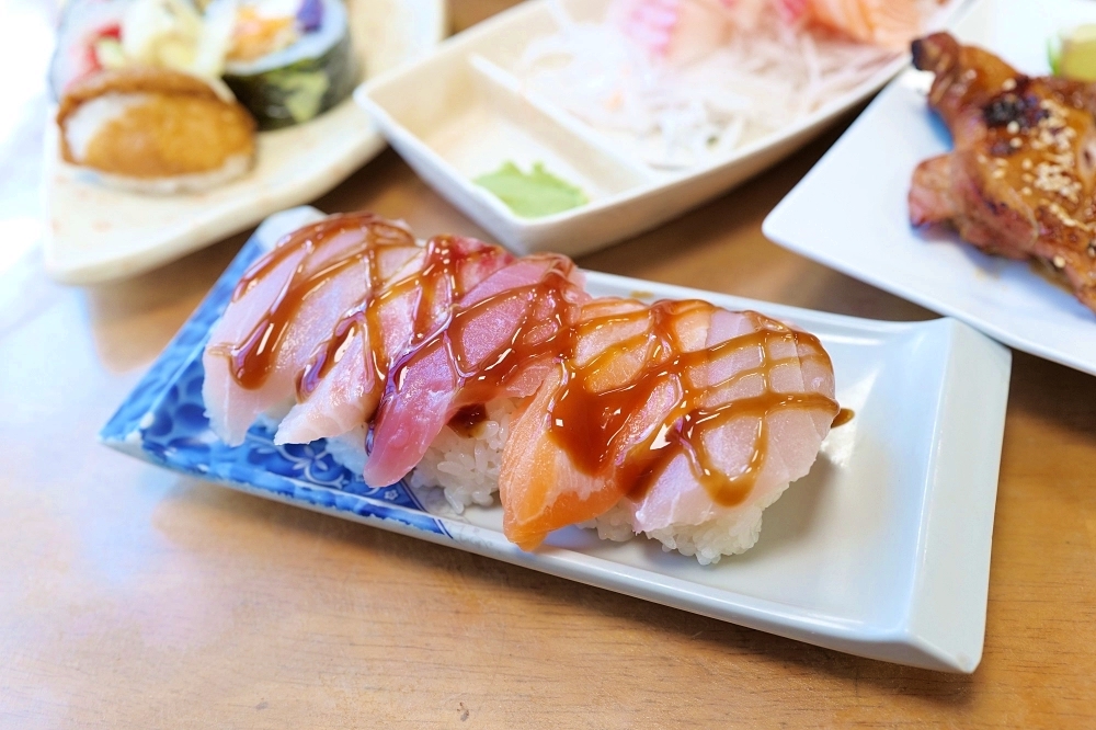 【La Belle Maison Cafe】台南安平巷弄裡的粉色洋房咖啡廳! 法式氛圍＋超人氣提拉米蘇杯 @捲捲頭 ♡ 品味生活