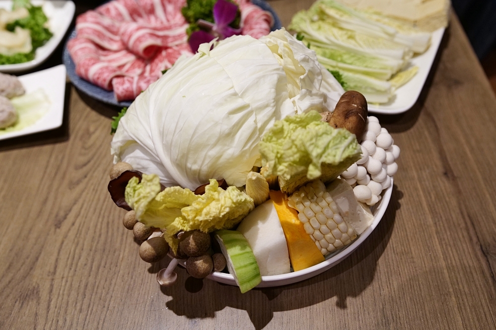 【君曜雞湯】信義區最強!捷運 101/安和站超方便,必預約的頂級雞湯 @捲捲頭 ♡ 品味生活 【君曜雞湯】信義區最強!捷運 101/安和站超方便,必預約的頂級雞湯 @捲捲頭 ♡ 品味生活