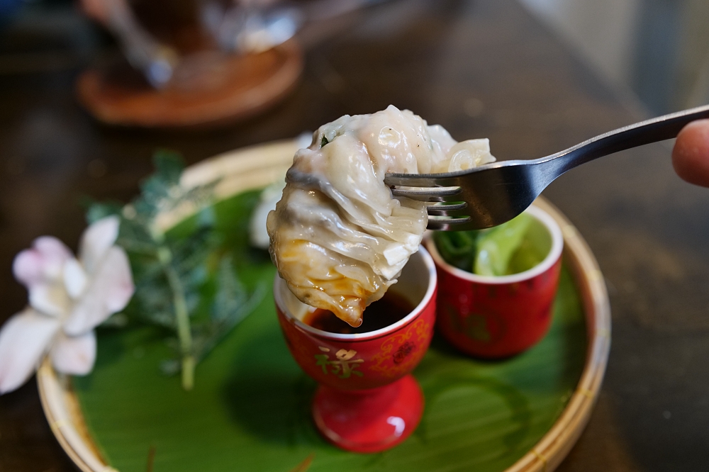 定邦咖啡｜開門十年依然爆紅！必吃浮誇系甜點與水準港點，礁溪必訪推薦。 @捲捲頭 ♡ 品味生活