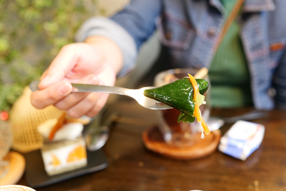 定邦咖啡｜開門十年依然爆紅！必吃浮誇系甜點與水準港點，礁溪必訪推薦。 @捲捲頭 ♡ 品味生活