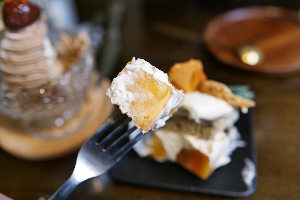 定邦咖啡｜開門十年依然爆紅！必吃浮誇系甜點與水準港點，礁溪必訪推薦。 @捲捲頭 ♡ 品味生活