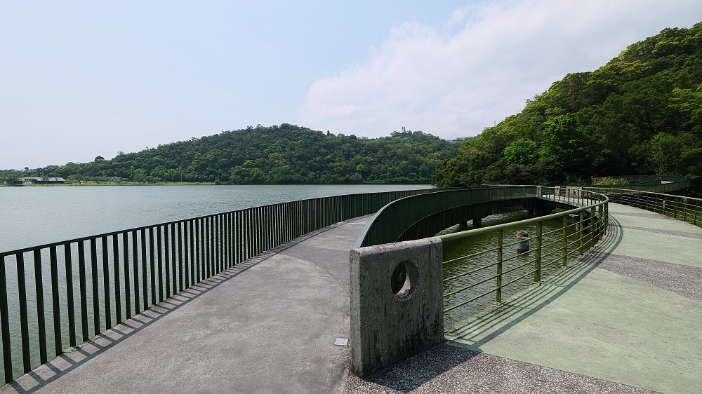 宜蘭龍潭湖風景區：不只湖景美翻，還有大碗公溜滑梯～ @捲捲頭 ♡ 品味生活