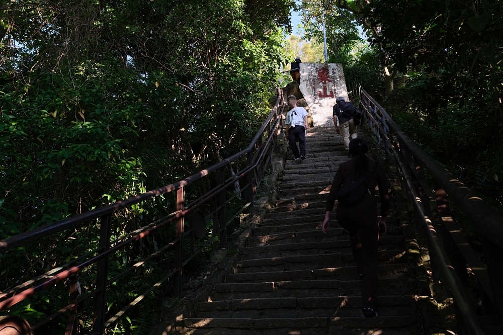 象山親山步道｜2026 交通攻略：四個入口怎麼去？捕捉 101 絕美夜景 @捲捲頭 ♡ 品味生活