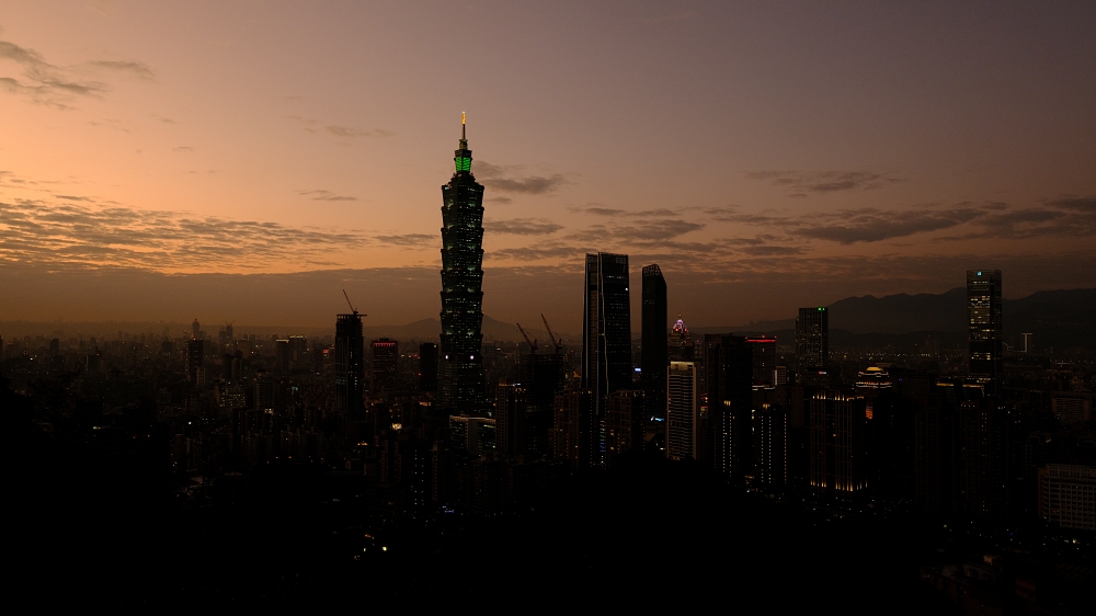 象山親山步道｜2026 交通攻略：四個入口怎麼去？捕捉 101 絕美夜景 @捲捲頭 ♡ 品味生活