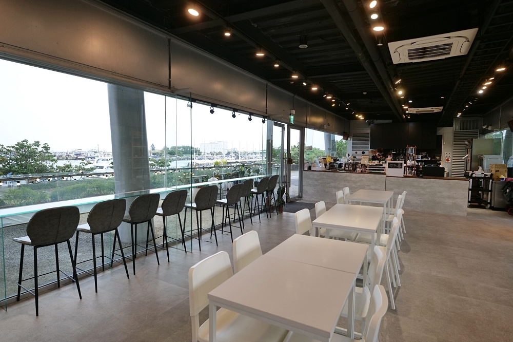 Tjuku cafe 啾咕咖啡|宜蘭千層蛋糕推薦:小山園抹茶、黑芝麻生乳酪心得 @捲捲頭 ♡ 品味生活 Tjuku cafe 啾咕咖啡|宜蘭千層蛋糕推薦:小山園抹茶、黑芝麻生乳酪心得 @捲捲頭 ♡ 品味生活