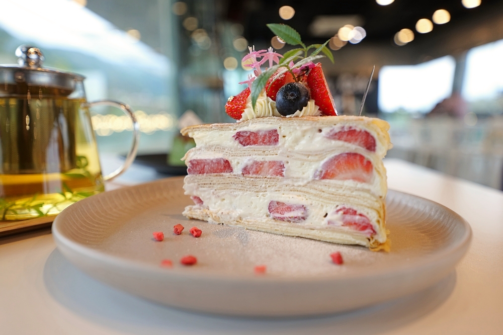 Tjuku cafe 啾咕咖啡|宜蘭千層蛋糕推薦:小山園抹茶、黑芝麻生乳酪心得 @捲捲頭 ♡ 品味生活 Tjuku cafe 啾咕咖啡|宜蘭千層蛋糕推薦:小山園抹茶、黑芝麻生乳酪心得 @捲捲頭 ♡ 品味生活