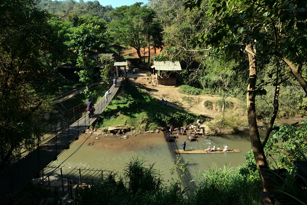 清邁住宿推薦｜大象朋友旅館：體驗大象叫你起床，湄王區山林木屋 @捲捲頭 ♡ 品味生活