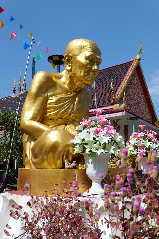 清邁古城景點｜一日遊徒步散策：塔佩門、清曼寺、鳯飛飛腳飯路線 @捲捲頭 ♡ 品味生活