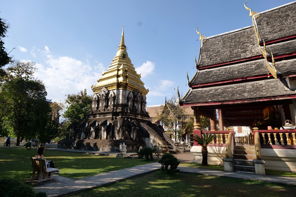 清邁古城景點｜一日遊徒步散策：塔佩門、清曼寺、鳯飛飛腳飯路線 @捲捲頭 ♡ 品味生活
