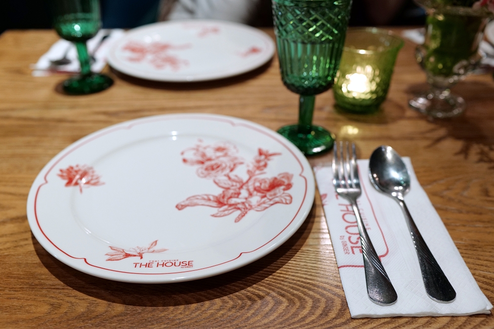 清邁美食｜THE HOUSE by Ginger：老宅裡的米其林泰菜，聚餐首選 @捲捲頭 ♡ 品味生活