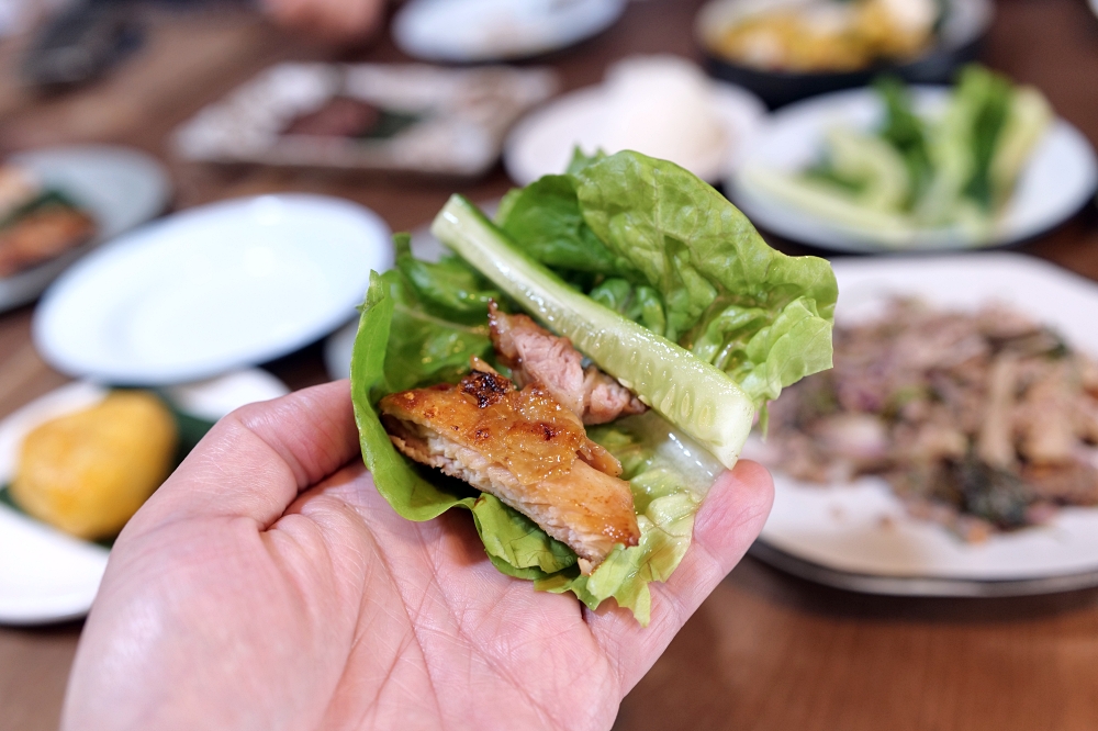 清萊美食推薦｜Panya Premium ESAN food：份量紮實的平價東北菜 @捲捲頭 ♡ 品味生活