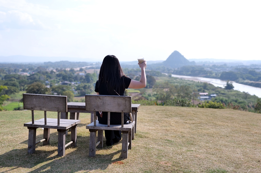 清萊景點推薦｜ABONZO Yama Mitsu：泰版紐西蘭！360度山景綿羊牧場 @捲捲頭 ♡ 品味生活