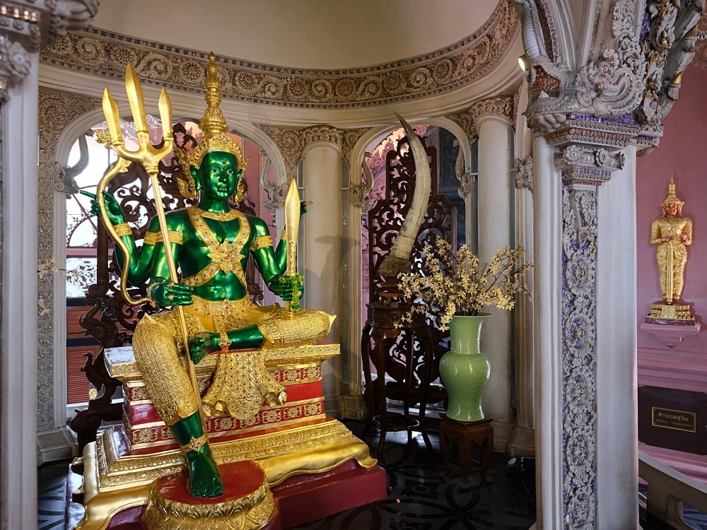 泰國曼谷景點推薦｜三頭象神博物館，網路訂票更划算，必訪粉紅神象。 @捲捲頭 ♡ 品味生活